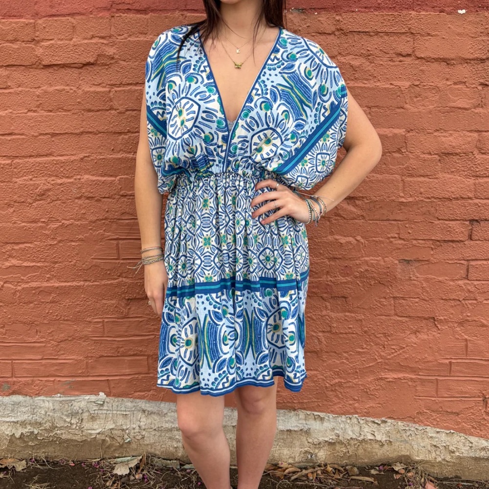 Umgee Medium Blue, Teal & White Printed V-Neck Tunic Dress